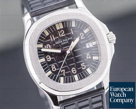 patek philippe aquanaut mid size|patek philippe aquanaut steel price.